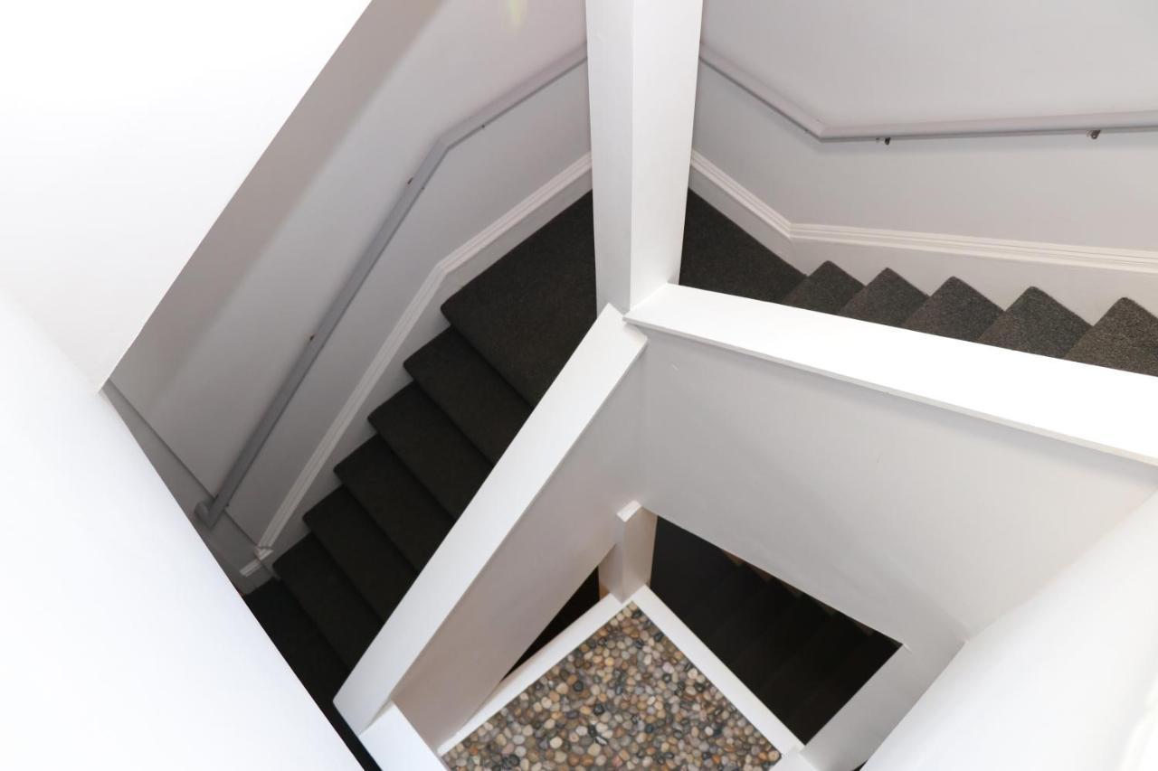 Stylish Newbury Street Studio, #2 بوسطن المظهر الخارجي الصورة